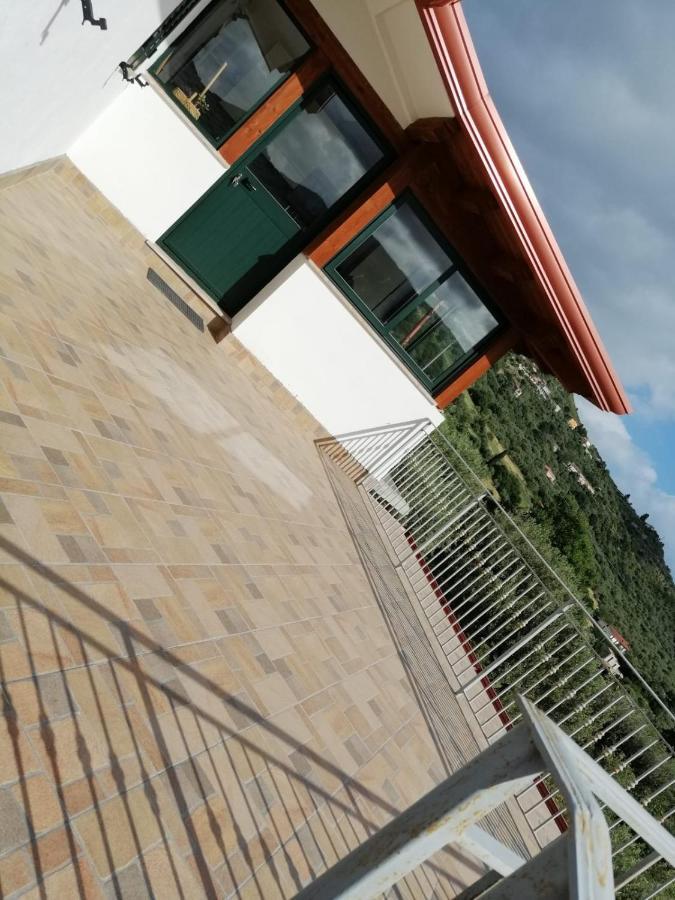 Casa Daniela Apartment Пати Екстериор снимка